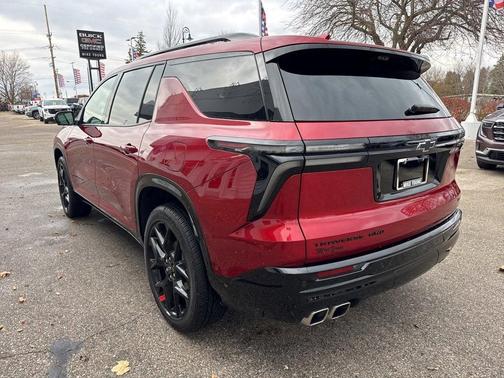 2025 Chevrolet Traverse RS