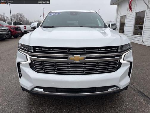 Summit White 2023 Chevrolet Suburban Premier