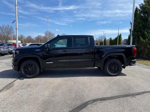 2025 GMC Sierra 1500 Elevation
