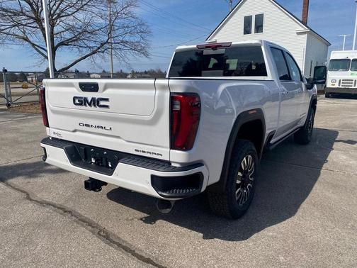 2025 GMC Sierra 2500 Denali Ultimate