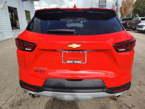 2025 Chevrolet Blazer LT