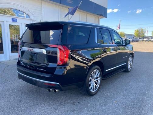 Onyx Black 2024 GMC Yukon Denali