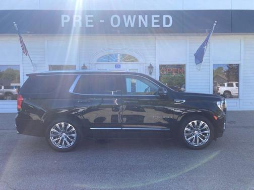 Onyx Black 2024 GMC Yukon Denali