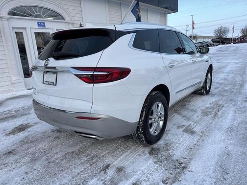 2021 Buick Enclave Essence