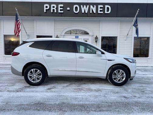 2021 Buick Enclave Essence