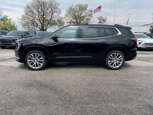 2025 GMC Acadia Denali