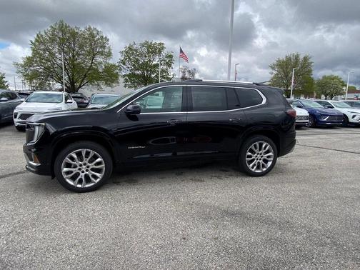 2025 GMC Acadia Denali