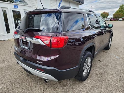 2018 GMC Acadia SLE-2