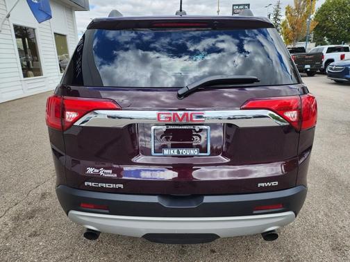 2018 GMC Acadia SLE-2