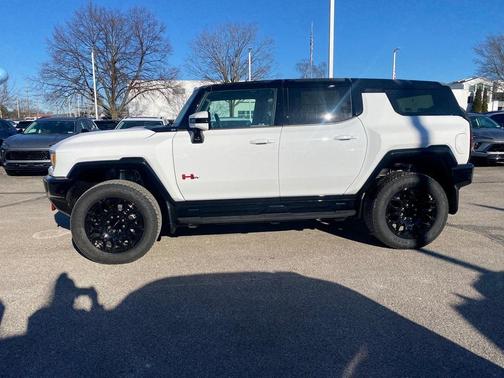 2025 GMC HUMMER EV SUV 2X