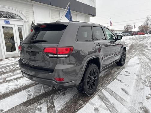 2021 Jeep Grand Cherokee Laredo X