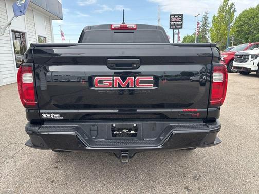 Onyx Black 2024 GMC Canyon AT4