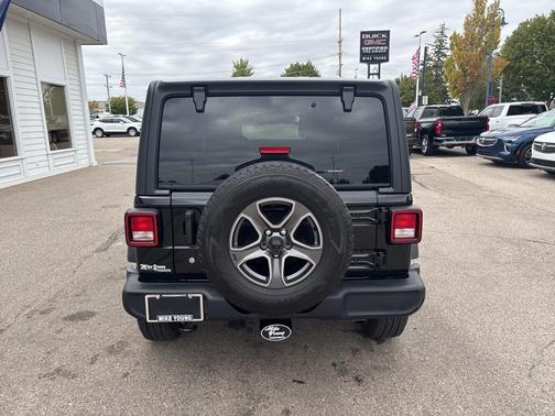 2018 Jeep Wrangler Unlimited Sport