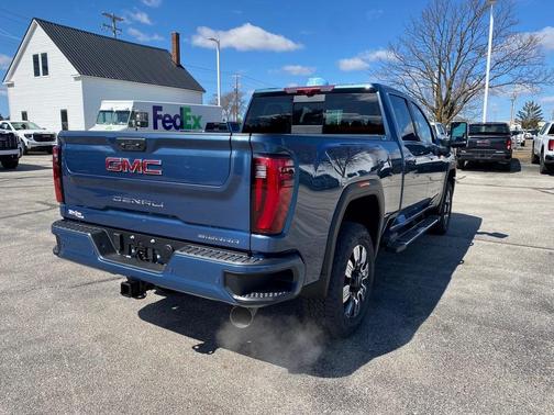 2025 GMC Sierra 2500 Denali