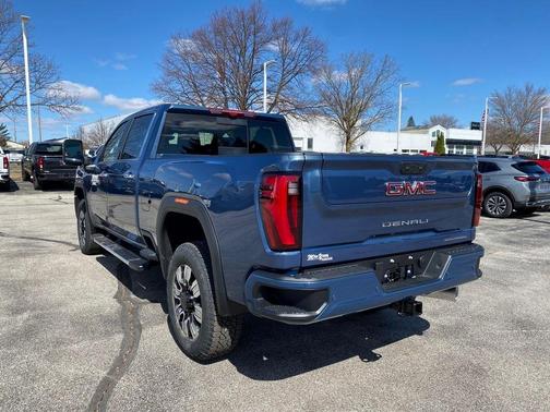 2025 GMC Sierra 2500 Denali