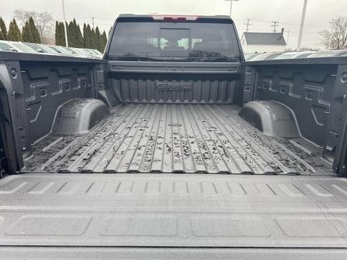 2026 GMC Sierra 2500 SLT