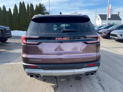 2025 GMC Acadia Elevation