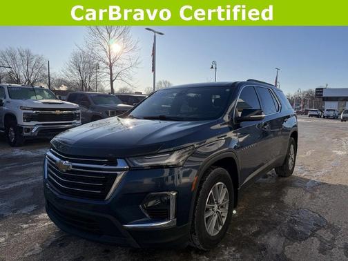 2022 Chevrolet Traverse LT Cloth