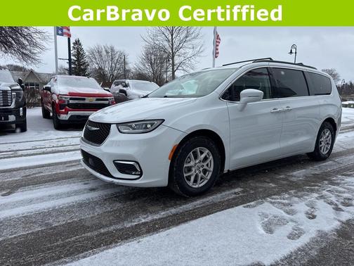 2022 Chrysler Pacifica Touring-L