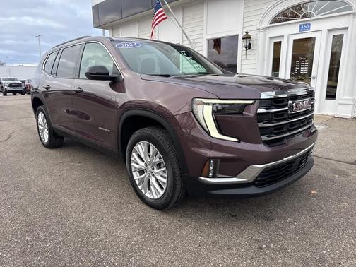 2024 GMC Acadia Elevation