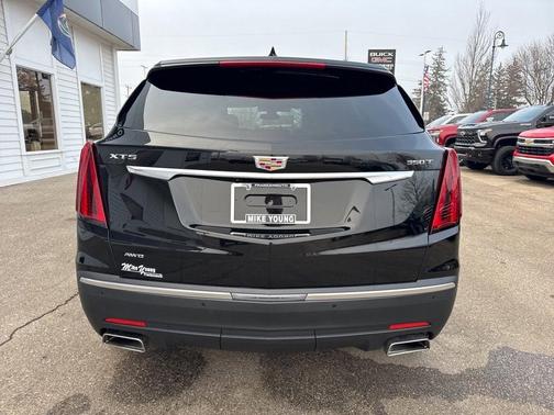 2025 Cadillac XT5 Luxury