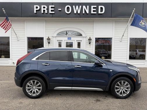 2020 Cadillac XT4 Premium Luxury