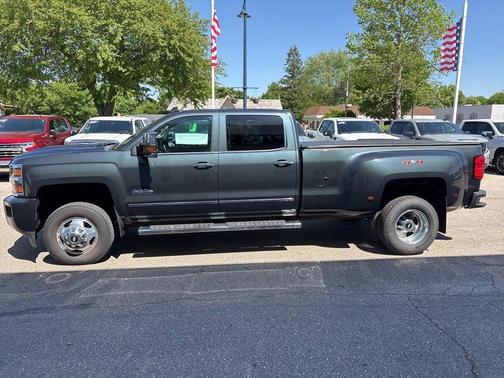 Graphite Metallic 2018 Chevrolet Silverado 3500 High Country