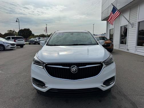 2018 Buick Enclave Essence