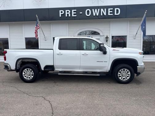 2024 Chevrolet Silverado 2500 LT