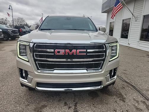 2022 GMC Yukon SLT