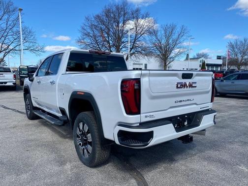 2025 GMC Sierra 2500 Denali