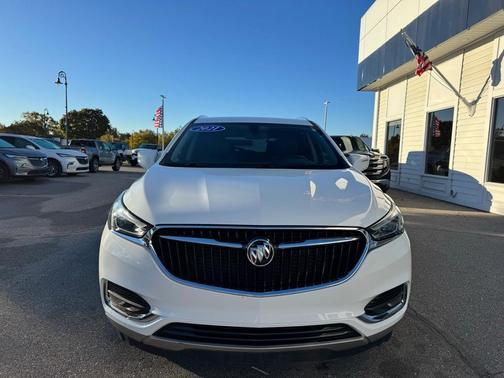 2021 Buick Enclave Essence