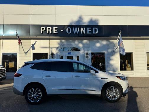 2021 Buick Enclave Essence