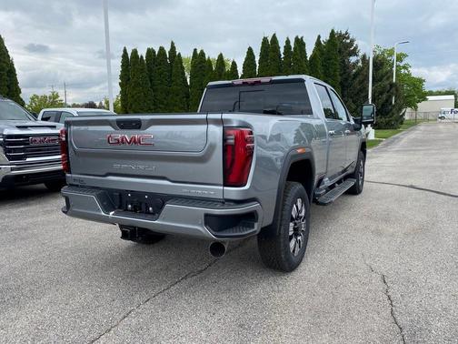 2025 GMC Sierra 2500 Denali