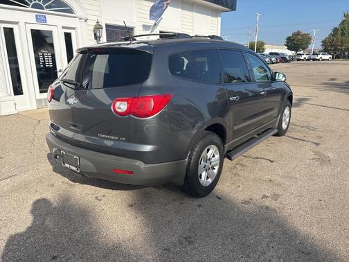2012 Chevrolet Traverse LS