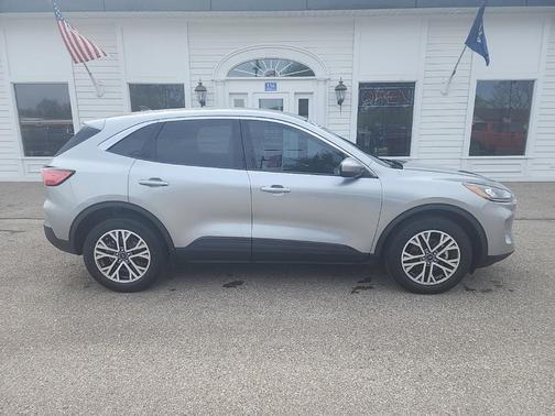 2022 Ford Escape SEL