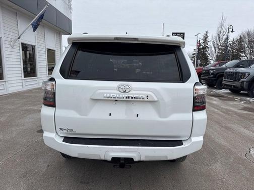 2024 Toyota 4Runner SR5 Premium