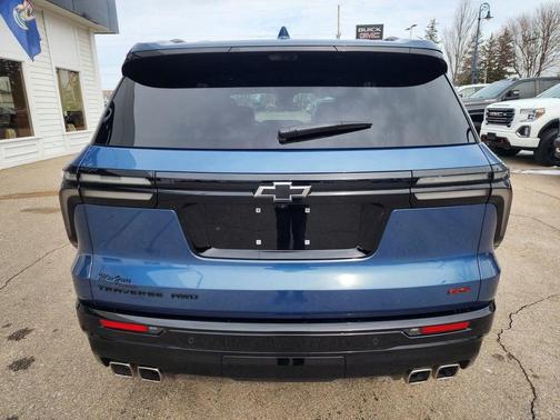 2025 Chevrolet Traverse RS