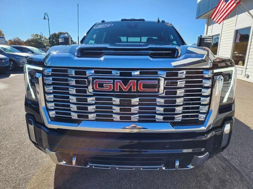 2024 GMC Sierra 2500 Denali