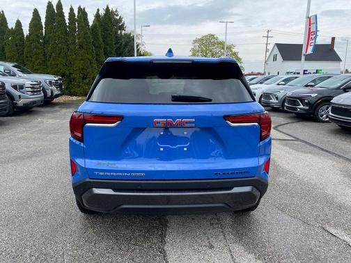 2025 GMC Terrain Elevation