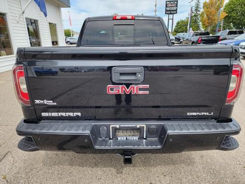 2017 GMC Sierra 1500 Denali