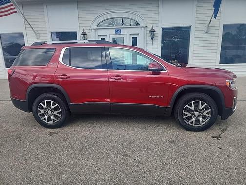 2023 GMC Acadia SLE