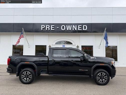 Onyx Black 2022 GMC Sierra 2500 AT4