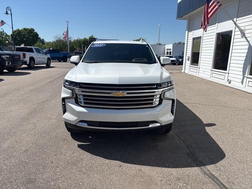 2022 Chevrolet Suburban High Country