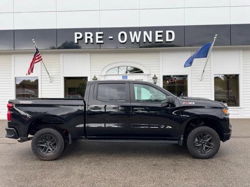 2023 Chevrolet Silverado 1500 Custom Trail Boss