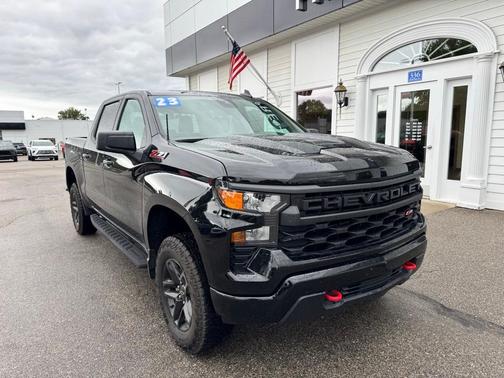 2023 Chevrolet Silverado 1500 Custom Trail Boss