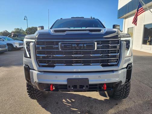 2025 GMC Sierra 2500 AT4