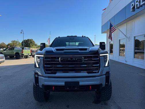2025 GMC Sierra 2500 AT4