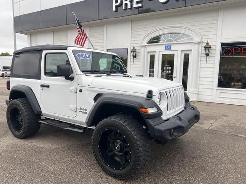 2019 Jeep Wrangler Sport