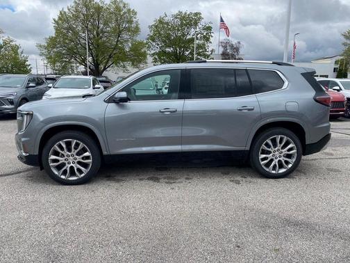 2025 GMC Acadia Denali